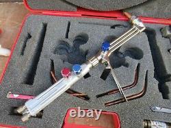 A Very Good Oxy Acetylene Gas Welding Cutting Torch Set With Boc Regulators