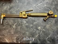 OXWELD W-17 With CW 23 Angle Head Cutting Torch With 1502 #6 Tip Lightly Used