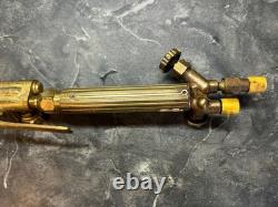 OXWELD W-17 With CW 23 Angle Head Cutting Torch With 1502 #6 Tip Lightly Used
