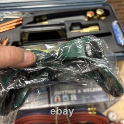 Oxy Acetylene Torch Kit 2 Hose, Regulator Gauges, Cutting Tip, 3 Welding Tip