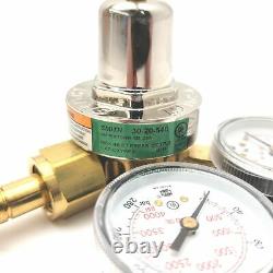 Smith 30-20-540 Series 30 Single Stage Oxygen Regulator 0.0-20psi, 3,000psi Max