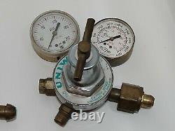 UNIWELD WELDING GUAGES AND VINTAGE TORCH SET HOSES acetylene oxygen gas set used