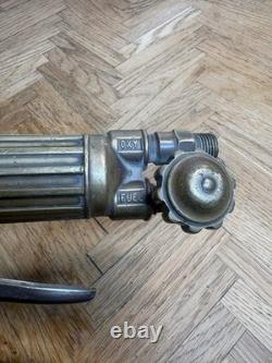 Victor ST-1201 Cutting Torch 22 Oxygen Acetylene Welding Torch Handle Victor ST-1201 Cutting Torch 22 Oxygen Acetylene Welding Torch Handle