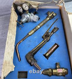 Vintage AIRCO Welding Torch, Cutting Torch, O2 Gauge & Pressure Regulator